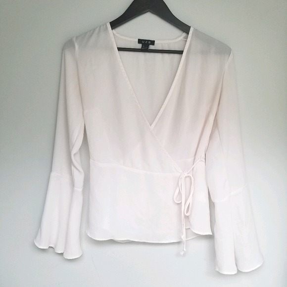 U2B Tops - U2B blush off white sheer see through long bell sleeve wrap top S